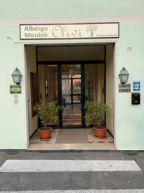 Albergo Meuble Olivi Toscolano Maderno Buitenkant foto